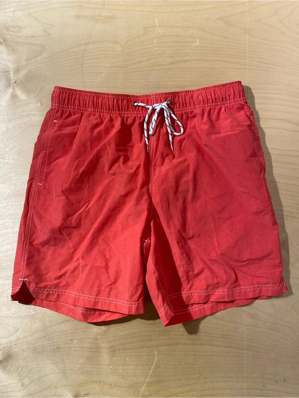 Roundtree & Yorke Red Swim Trunks with Drawstring Waist Large (BM)